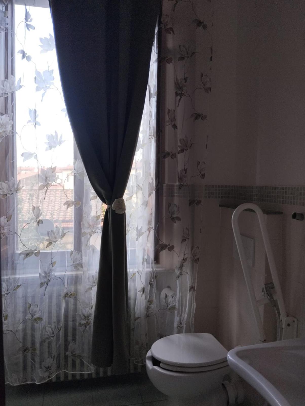 The Family House Hotel Livorno Exterior foto
